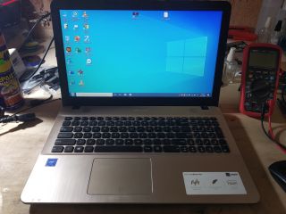 Laptop ASUS